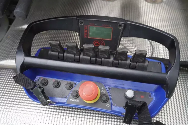 Iveco Stralis 19.310 E6 / Platforma 19 EPAL / Fassi F135 / 225 MTH / 5.7 t zdjęcie 33