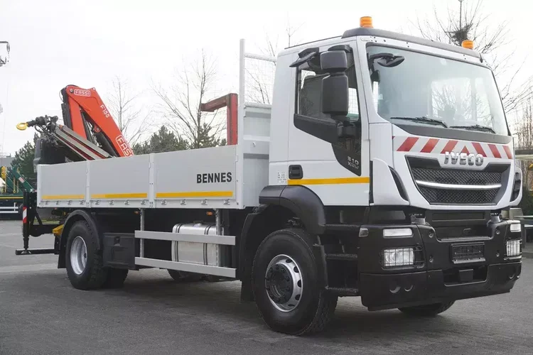 Iveco Stralis X-Way 310 4x2 E6 / dźwig Fassi F155 / 670 MTH / Pilot / Rotator / 130 tys. km zdjęcie 27