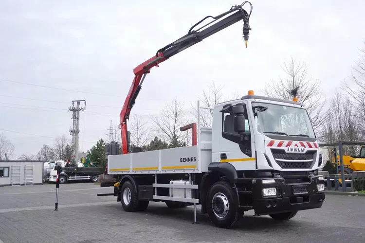 Iveco Stralis X-Way 310 4x2 E6 / dźwig Fassi F155 / 670 MTH / Pilot / Rotator / 130 tys. km zdjęcie 29