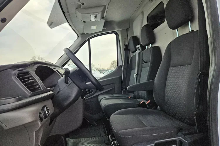 Ford transit L3H3 69999zł NETTO Zabudowa warsztatowa 2.0TdCi/170KM zdjęcie 21