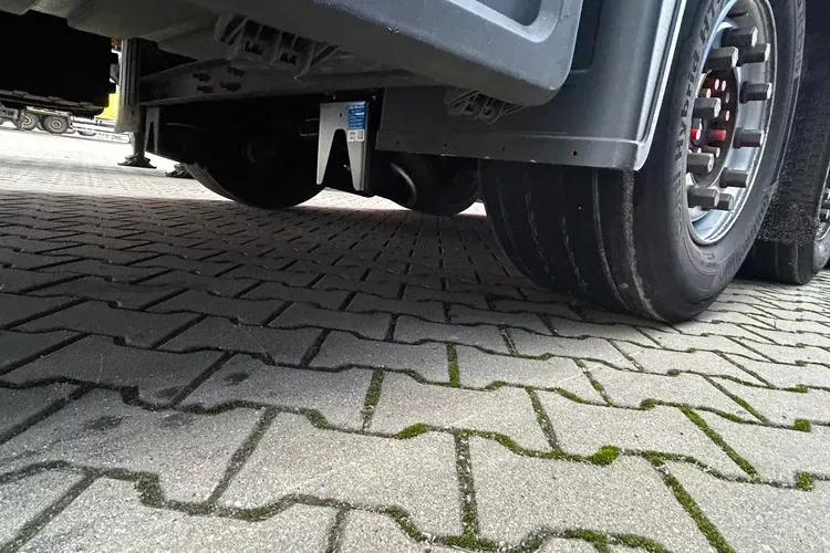 Schmitz SCS MB zdjęcie 7