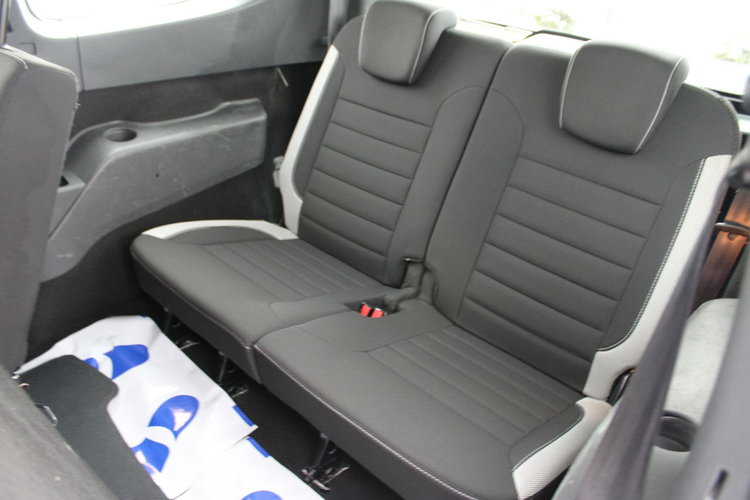 Dacia Lodgy Stepway netto 42 195 PLN Comfort Blue dCi 115 7-os zdjęcie 17