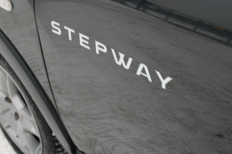 Dacia Lodgy Stepway netto 42 195 PLN Comfort Blue dCi 115 7-os zdjęcie 18