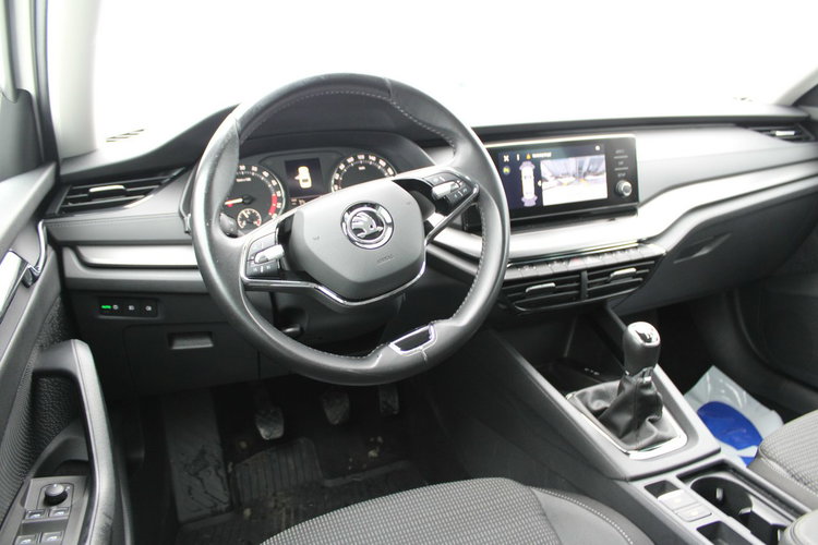 Skoda Octavia AMBITION F-vat LED Salon Polska netto 51 951 PLN Gwarancja zdjęcie 14