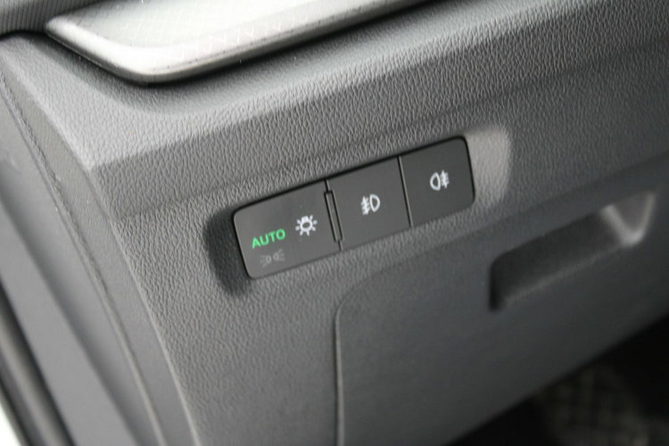 Skoda Octavia AMBITION F-vat LED Salon Polska netto 51 951 PLN Gwarancja zdjęcie 19