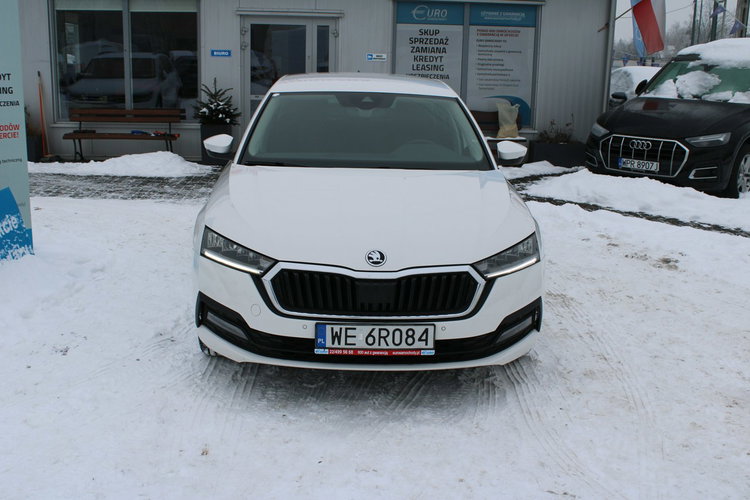 Skoda Octavia AMBITION F-vat LED Salon Polska netto 51 951 PLN Gwarancja zdjęcie 2