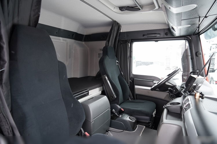 MAN TGS 18. 440 / NISKA KABINA   zdjęcie 34