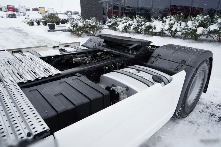 MAN TGX 18.510 / GM / RETARDER /  KLIMA POSTOJOWA / NAVI  zdjęcie 11