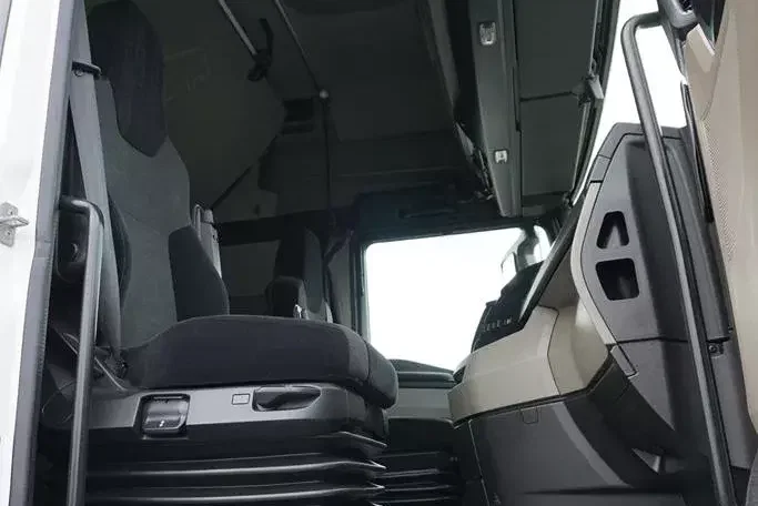 MAN TGX / 18.430 / E 6 / GX / FIRANKA / 21 PALET / DŁ. 8, 5 M zdjęcie 8
