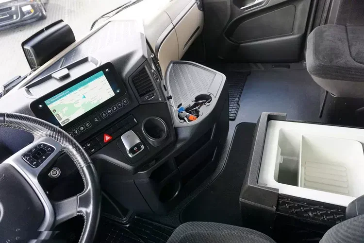 Mercedes ACTROS L / 1848 / E 6 / MP 5 / RETARDER / PEŁNA OPCJA zdjęcie 10