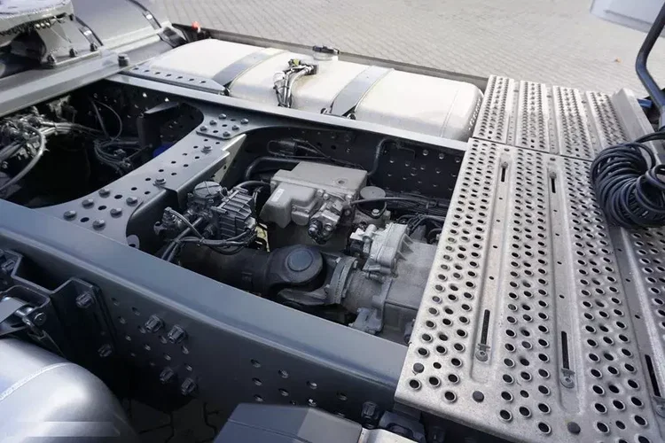 Mercedes ACTROS L / 1848 / E 6 / MP 5 / RETARDER / PEŁNA OPCJA zdjęcie 30