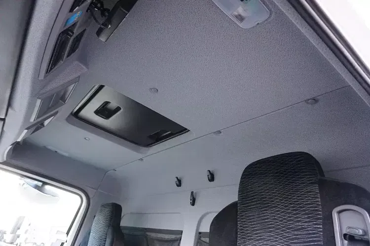 Mercedes ATEGO / 1223 / ACC / EURO 6 / CHŁODNIA + WINDA / MULTITEMPERATURA zdjęcie 37