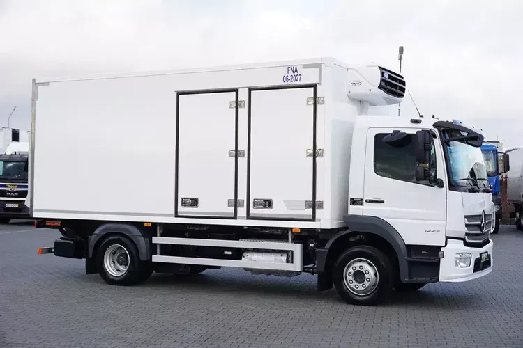 Mercedes ATEGO / 1223 / ACC / EURO 6 / CHŁODNIA + WINDA / MULTITEMPERATURA zdjęcie 5