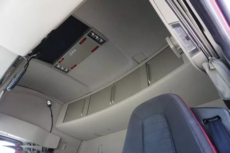 Volvo FH / 500 / EURO 6 / ACC / I -COOL / GLOBETROTTER zdjęcie 37