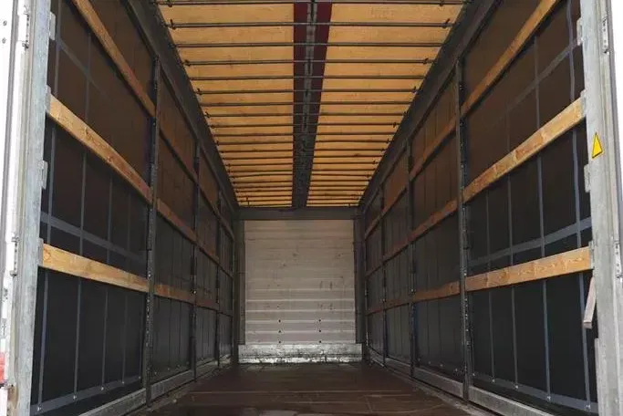 Schmitz Cargobull FIRANKA / MEGA / MULTI LOCK / XL zdjęcie 10