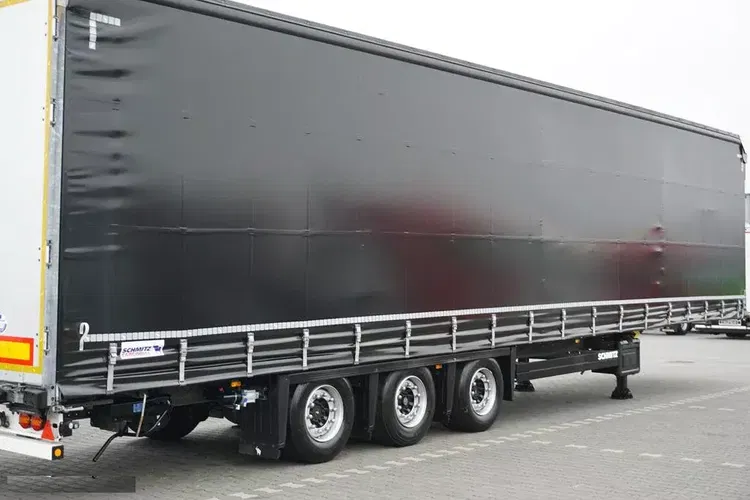 Schmitz Cargobull FIRANKA / MEGA / MULTI LOCK / XL zdjęcie 17