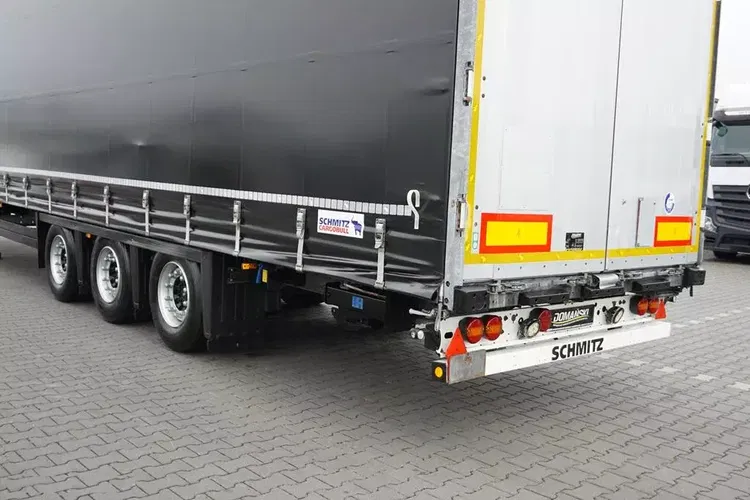 Schmitz Cargobull FIRANKA / MEGA / MULTI LOCK / XL zdjęcie 25