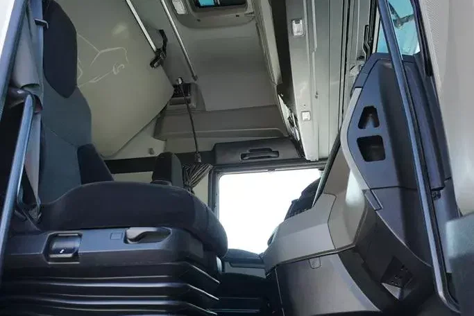 MAN TGX / 18.510 / EURO 6 / GX / ACC / RETARDER / I – COOL zdjęcie 8