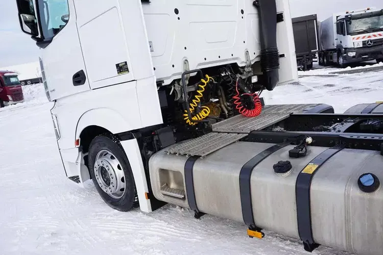 Mercedes ACTROS / 1845 / E 6 / MP 5 / ACC / MEGA / LOW DECK / RETARDER / BIG SPACE zdjęcie 35