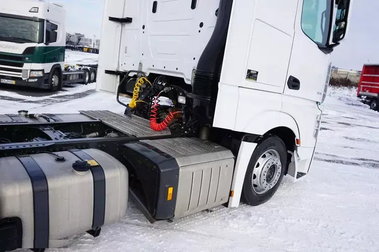 Mercedes ACTROS / 1845 / E 6 / MP 5 / ACC / MEGA / LOW DECK / RETARDER / BIG SPACE zdjęcie 39