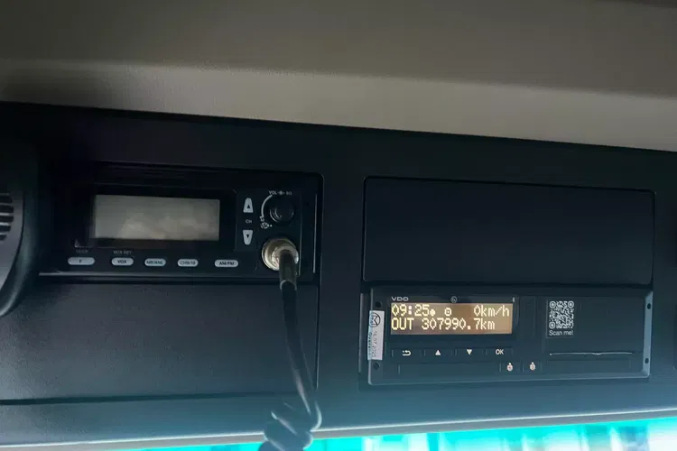 Mercedes ACTROS prokontraktowy zdjęcie 30