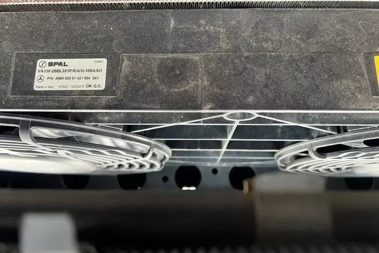 Mercedes ACTROS L prokontraktowy zdjęcie 12