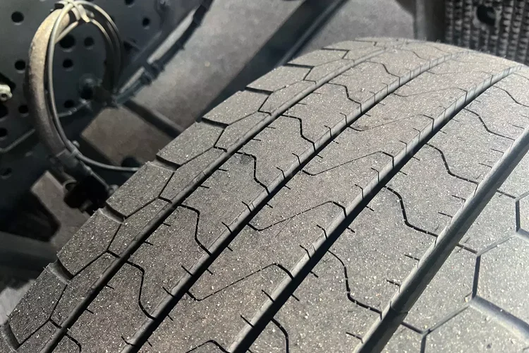 Mercedes ACTROS MP5 zdjęcie 10