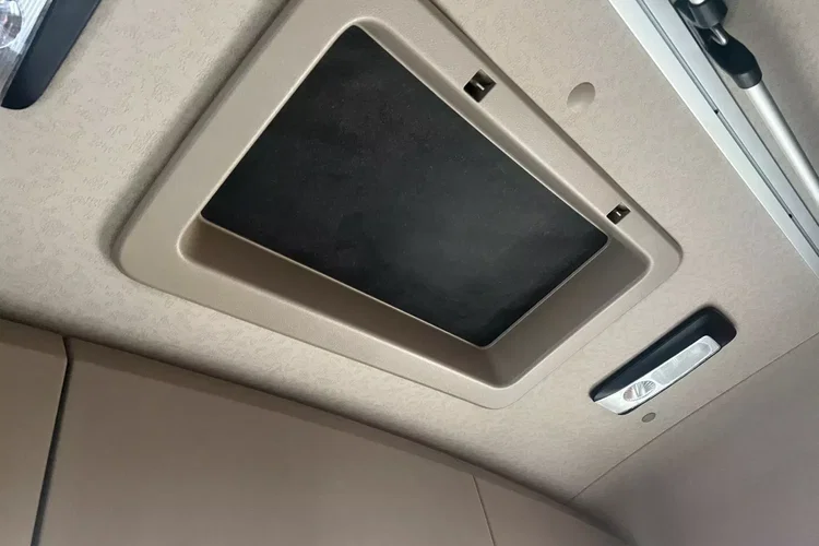 Mercedes ACTROS MP5 zdjęcie 18