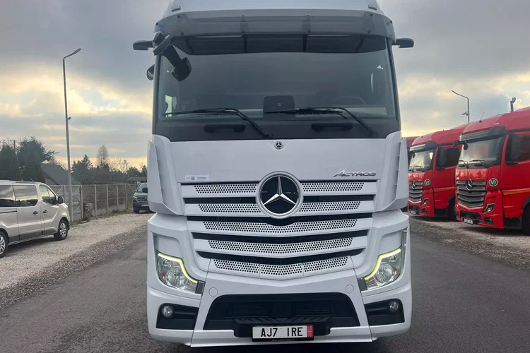 Mercedes ACTROS MP5 zdjęcie 2