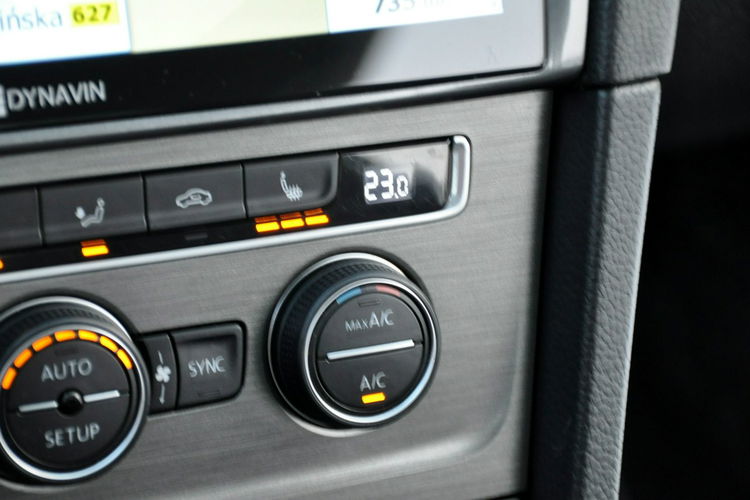 Volkswagen Golf 1.4T(140KM)*Duża Navi*Klimatronik*2xParktronik*Wekur*I Wł*Alu16"ASO zdjęcie 33