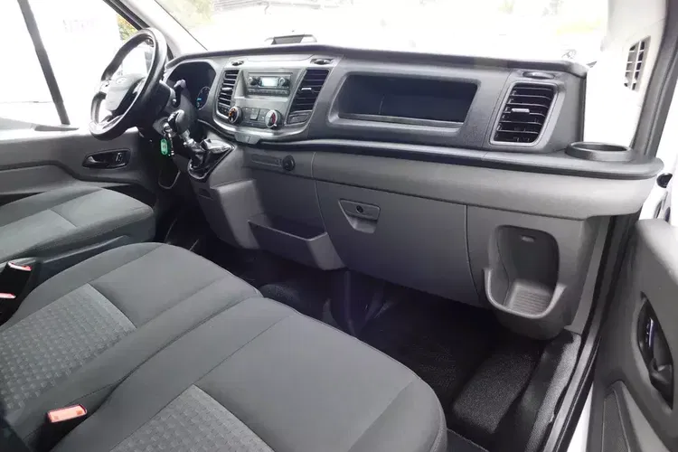 Ford TRANSIT zdjęcie 5