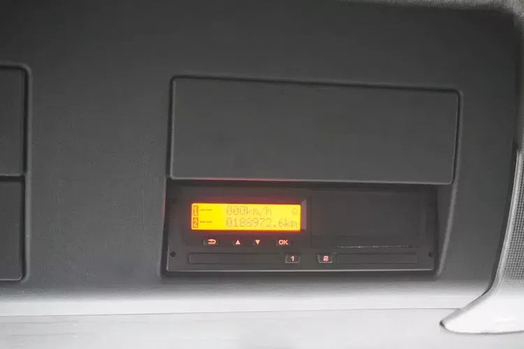 MAN TGS 26.360 E6 / Zabudowa WUKO Rivard 18 m3 / 180 tys. km / oś skrętna zdjęcie 24