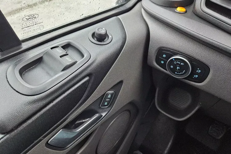 Ford transit-custom L2H2 *64900zł NETTO* 2.0TdCi/170KM zdjęcie 19