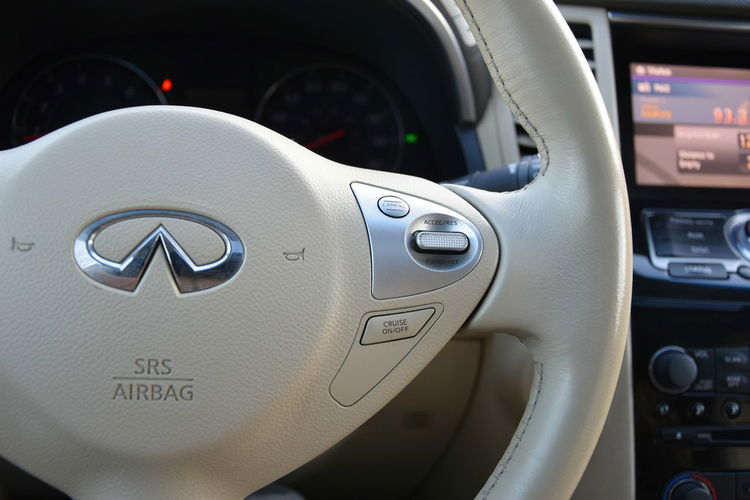 Infiniti FX 35 AWD 3.5 V6 277KM 2011r. skóra el klapa kamera SUPER STAN zdjęcie 27