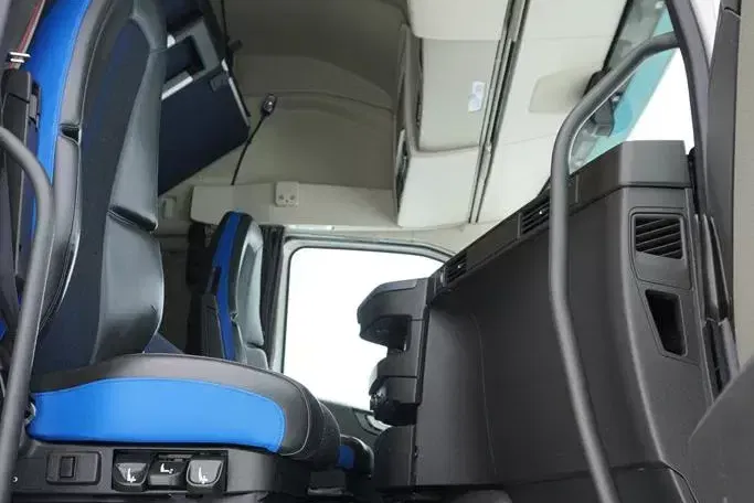 Volvo FH / 460 / I – SAVE / XL / EURO 6 / ACC / I -COOL / NOWY MODEL zdjęcie 8