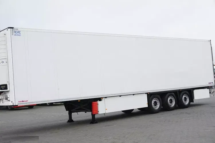 Schmitz / CHŁODNIA / CARRIER VECTOR 1550 / OŚ PODNOSZONA zdjęcie 3