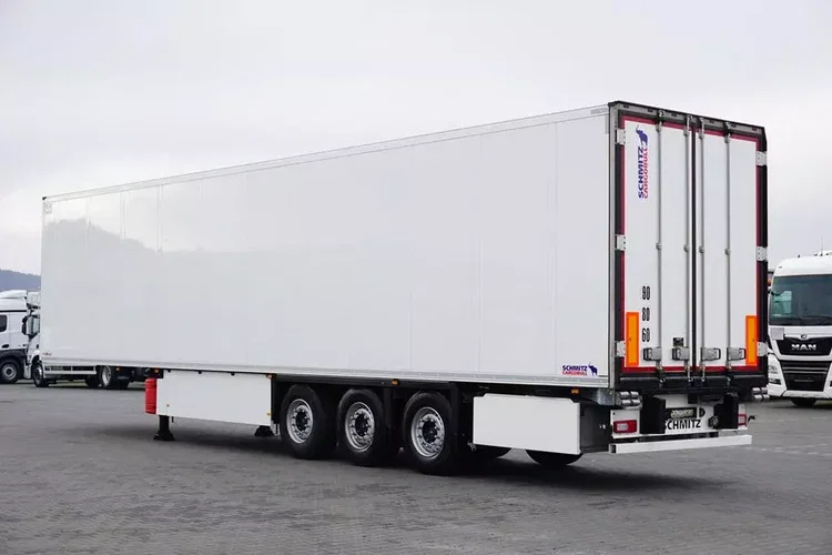 Schmitz / CHŁODNIA / CARRIER VECTOR 1550 / OŚ PODNOSZONA zdjęcie 6