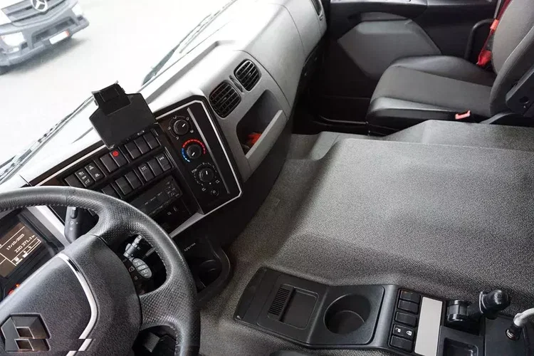 Renault D 280 / ACC / E 6 / BURTOWY + WINDA / ŁAD. 9953 KG / PEŁNY ADR zdjęcie 9