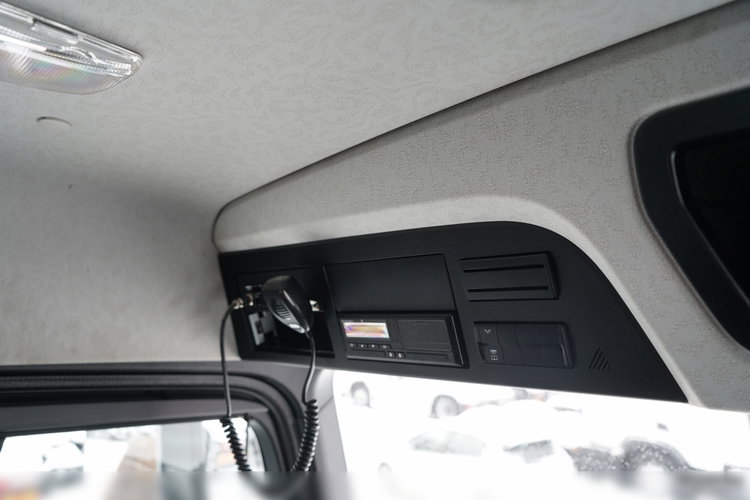 Mercedes AROCS 4145 / 8x6 / WYWROTKA  3- STRONNA   / HYDROBURTA / BORDMATIC / MEILLER KIPPER /  MANUAL  / zdjęcie 48