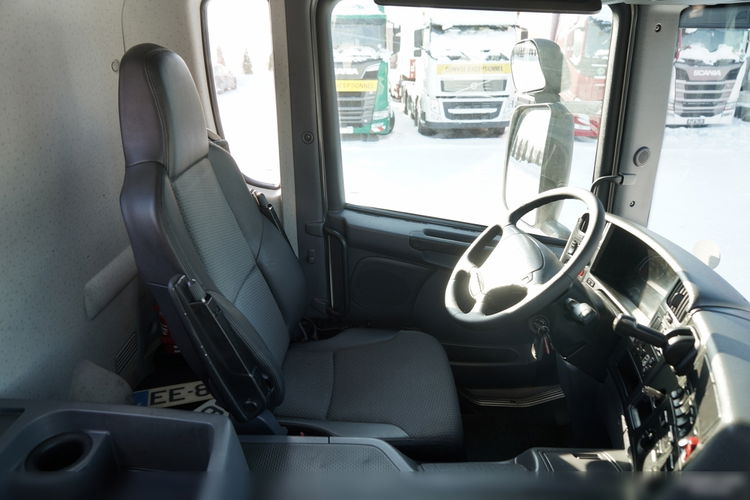 Scania P 360 / 4x2 / WYWROTKA 3 STRONNY KIPPER 4, 5M / SPECJALNY /  EURO 6 /  zdjęcie 37