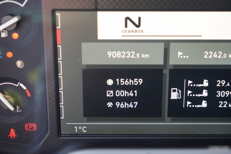 Renault T 520 / RETARDER / SKÓRY / LIMITED / TEAM ALPINE 55/99 zdjęcie 39