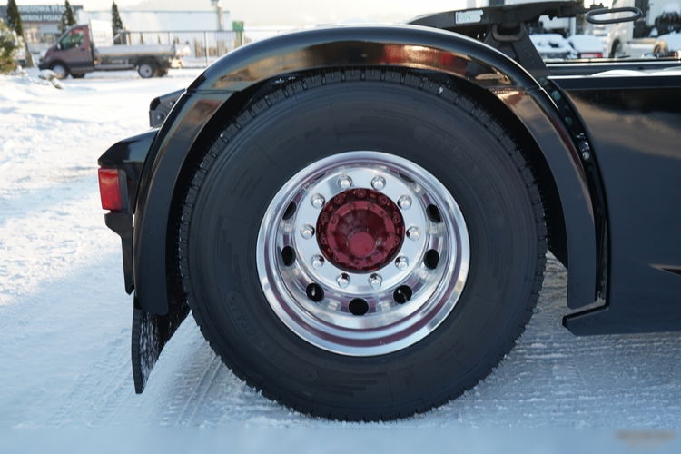 Scania S 500 / RETARDER / CAŁĄ NA PODUSZKACH / KLIMA POSTOJOWA / SKÓRY / OPONY 100% / ALUFELGI zdjęcie 23