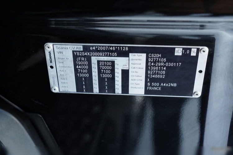 Scania S 500 / RETARDER / CAŁĄ NA PODUSZKACH / KLIMA POSTOJOWA / SKÓRY / OPONY 100% / ALUFELGI zdjęcie 39