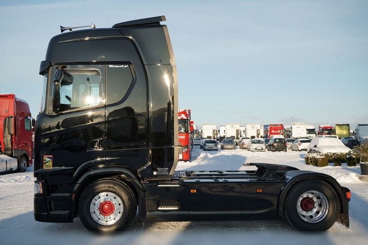 Scania S 500 / RETARDER / CAŁĄ NA PODUSZKACH / KLIMA POSTOJOWA / SKÓRY / OPONY 100% / ALUFELGI zdjęcie 8