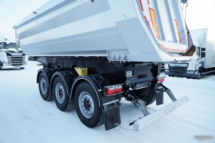 Mega WYWROTKA / 26 m3 / STALOWA / STANDARD / OŚ PODNOSZONA / SAF  FARYCZNIE NOWA   zdjęcie 12