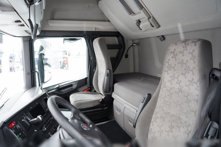 Scania R 450 / RETARDER / HYDRAULIKA /  2 ZBIORNIKI PALIWA  zdjęcie 20