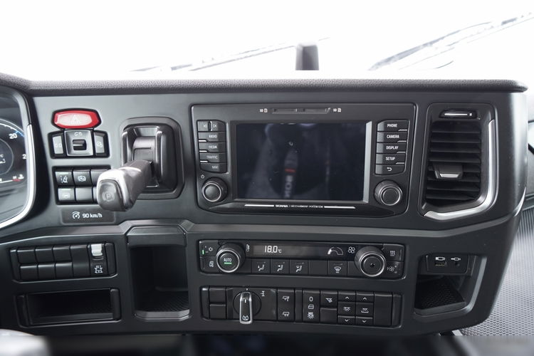 Scania R 450 / RETARDER / HYDRAULIKA /  2 ZBIORNIKI PALIWA  zdjęcie 27