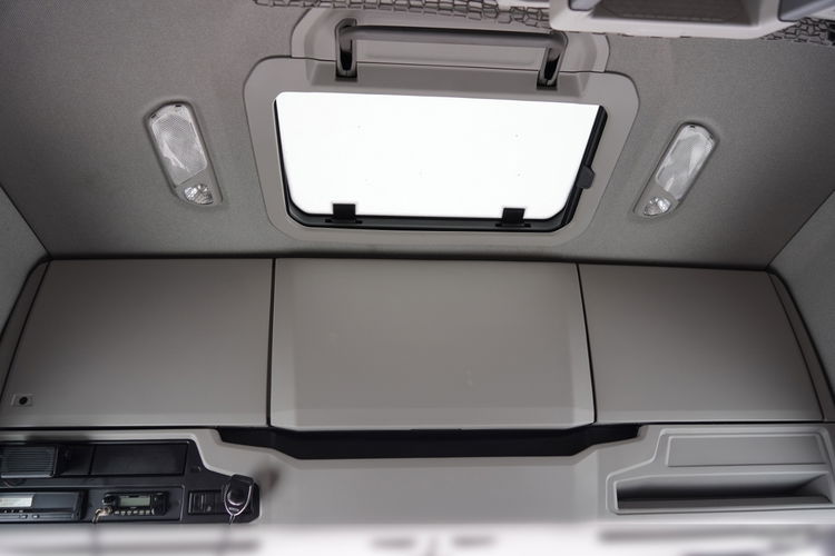 Scania R 450 / RETARDER / HYDRAULIKA /  2 ZBIORNIKI PALIWA  zdjęcie 31