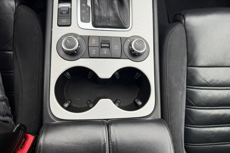 Volkswagen Touareg navi, automat, 4x4, Polskin Salon zdjęcie 20