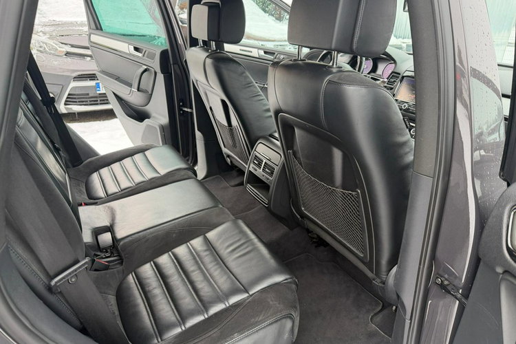 Volkswagen Touareg navi, automat, 4x4, Polskin Salon zdjęcie 7